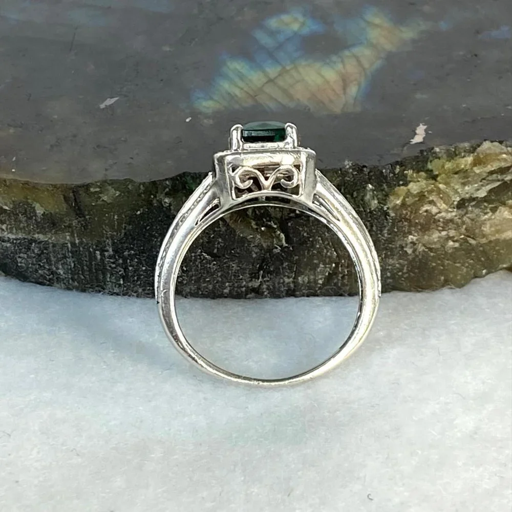 Sterling Silver 925 Rectangular Prong Set Green Emerald Glass Ring Sz 6.75 - Picture 9 of 16